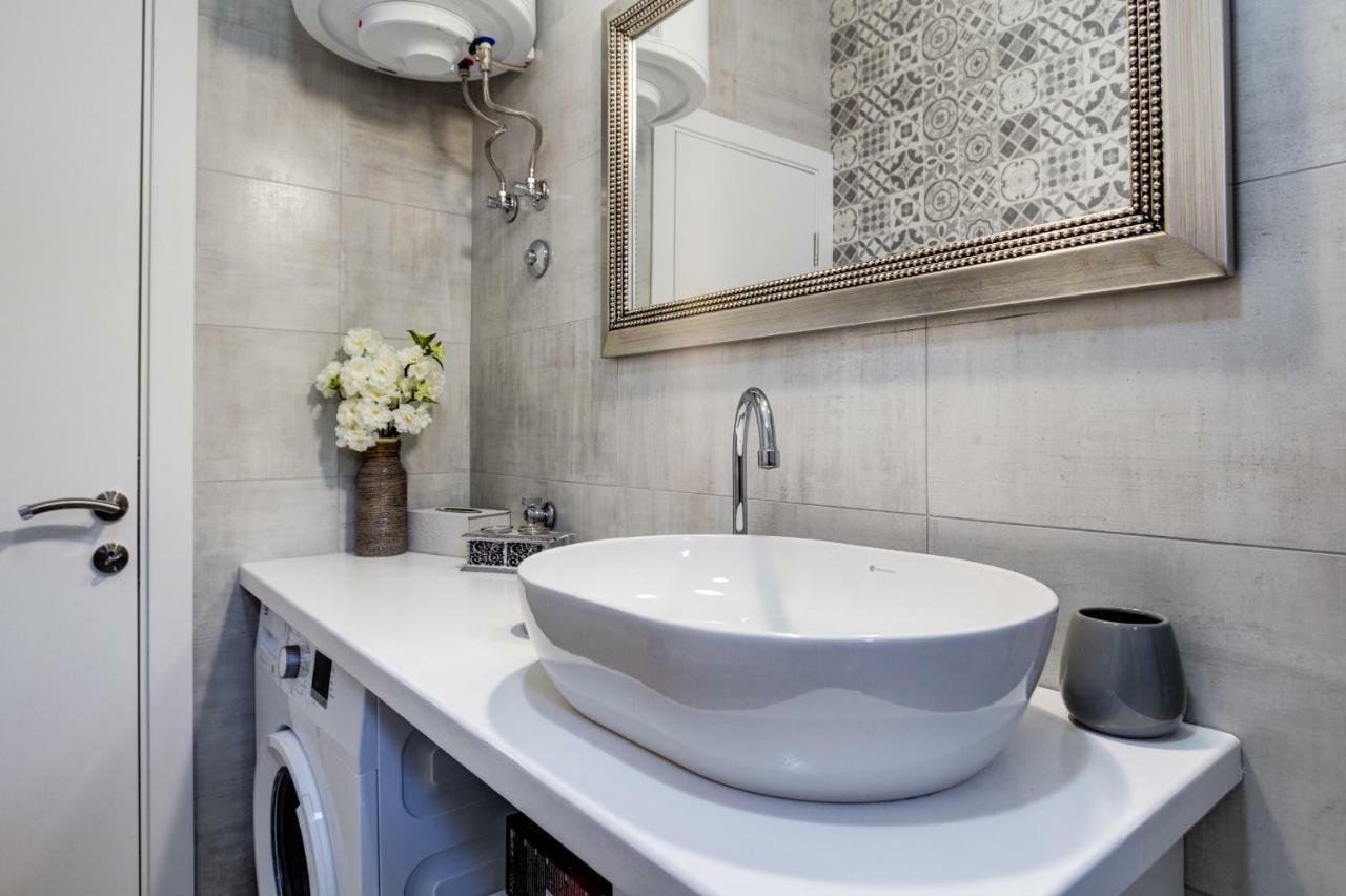 Sunny Nest Apartments Kotor Luaran gambar