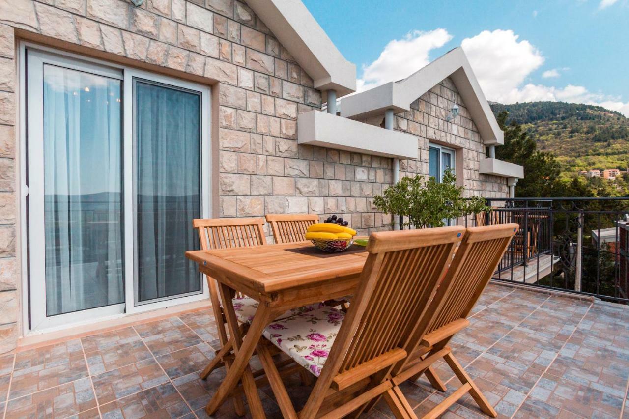 Sunny Nest Apartments Kotor Luaran gambar