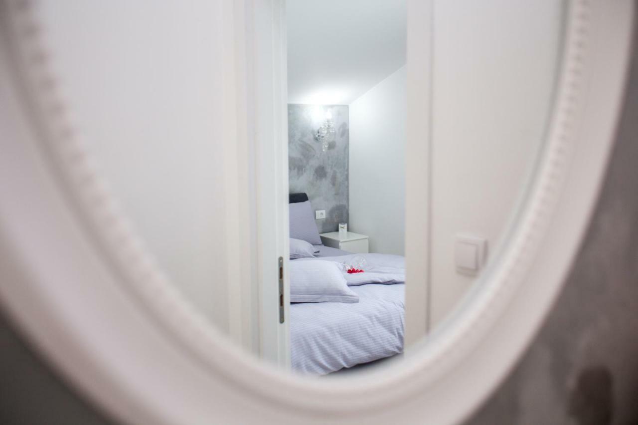 Sunny Nest Apartments Kotor Luaran gambar