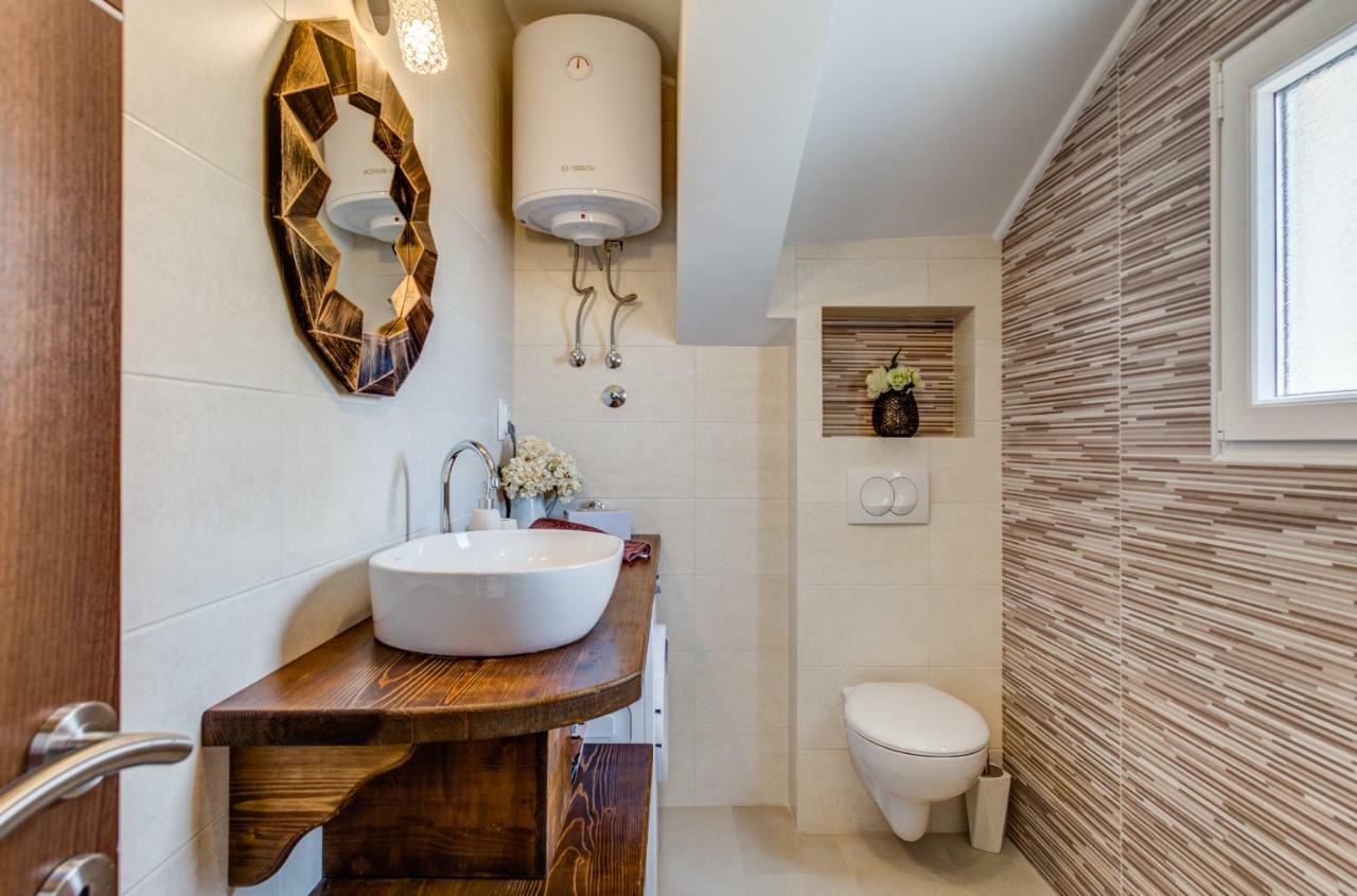 Sunny Nest Apartments Kotor Luaran gambar