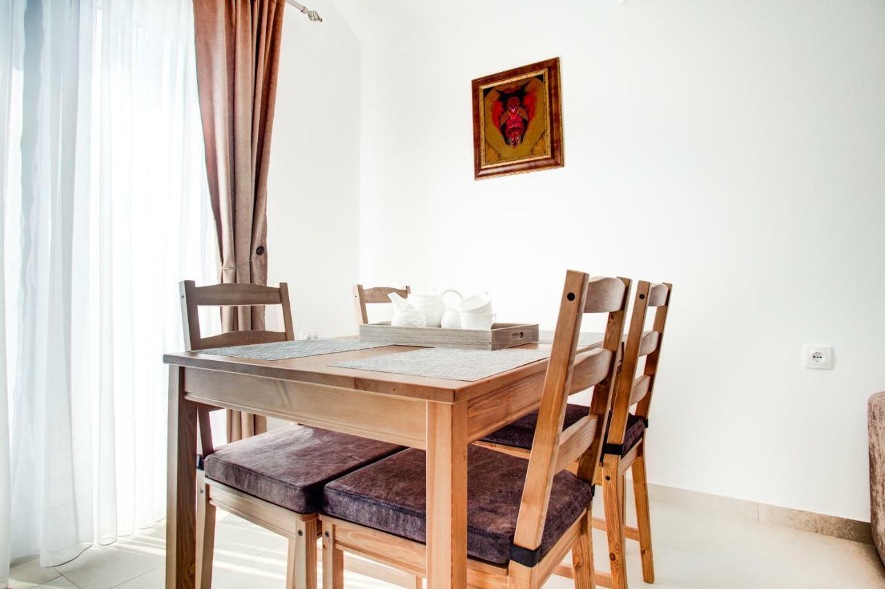 Sunny Nest Apartments Kotor Luaran gambar